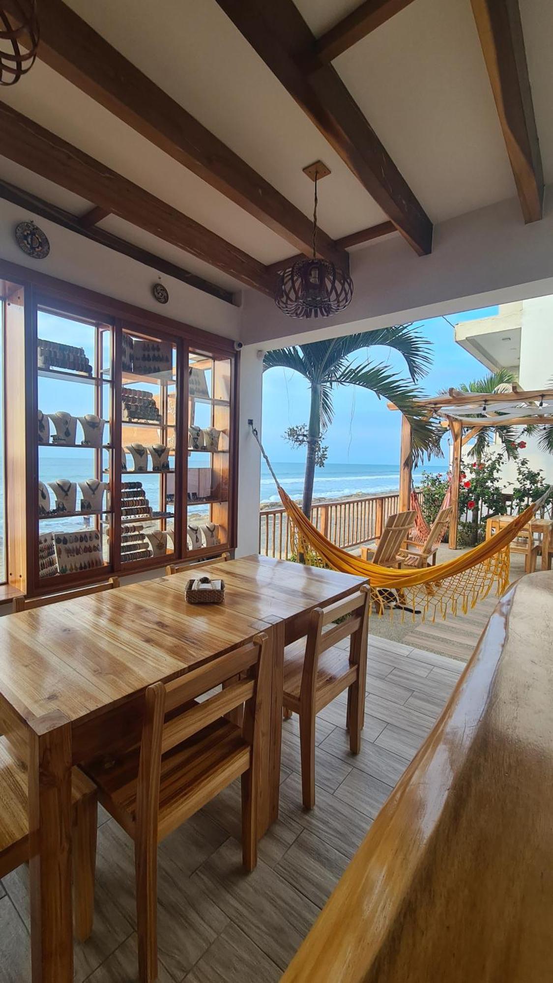 Intiquilla Hotel มันตา ภายนอก รูปภาพ